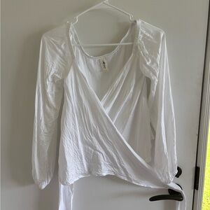 Mahina wrap style top spring summer brunch